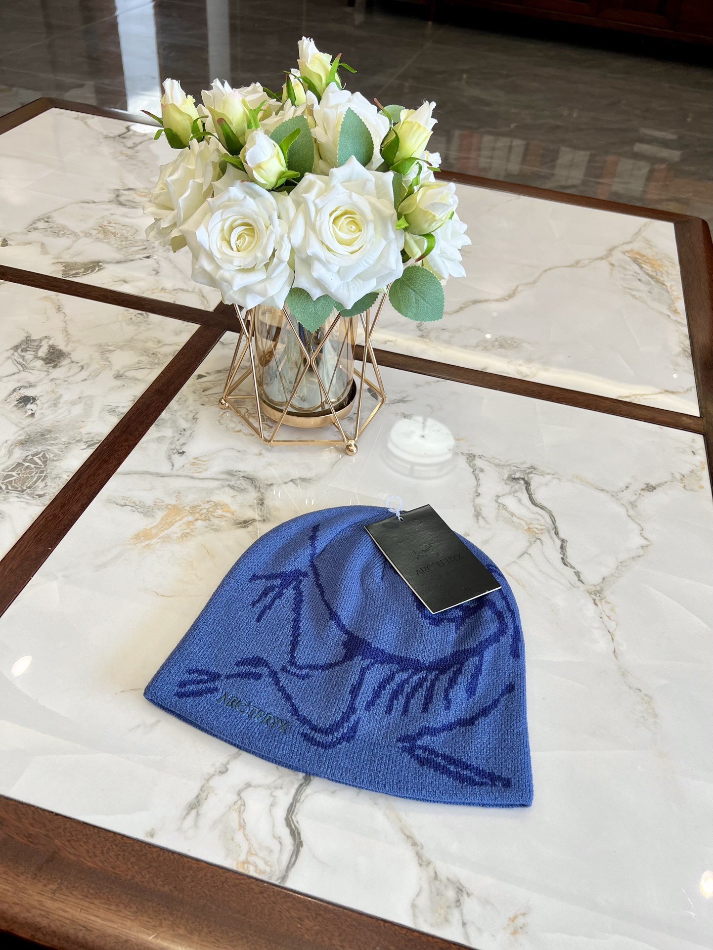 ARC'TERYX hat model 24